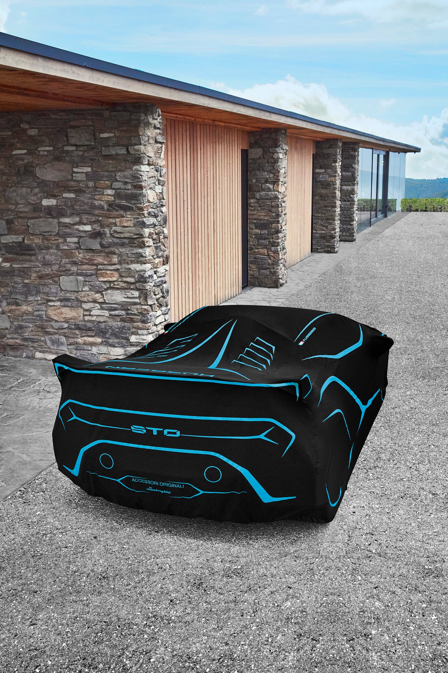 Lamborghini Huracan STO Outdoor Car Cover
