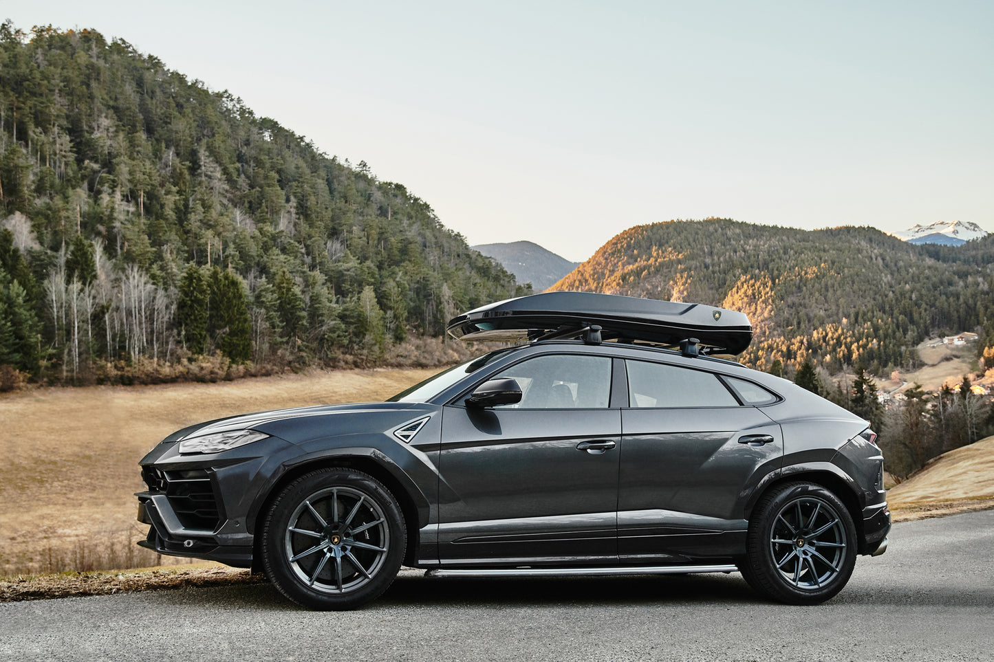 Lamborghini Urus Roof Box