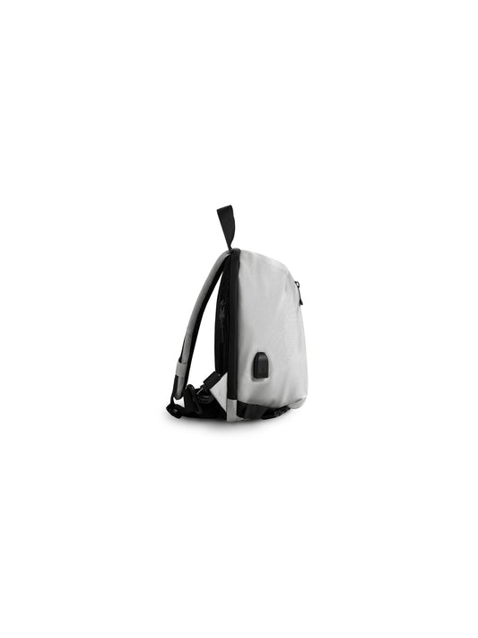 CROSSBODY BAG WITH USB PLUG