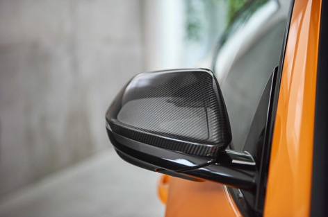 Urus Carbon Fiber Mirror