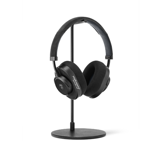 MW65 ACTIVE NOISE-CANCELLING WIRELESS HEADPHONES BY MASTER & DYNAMIC